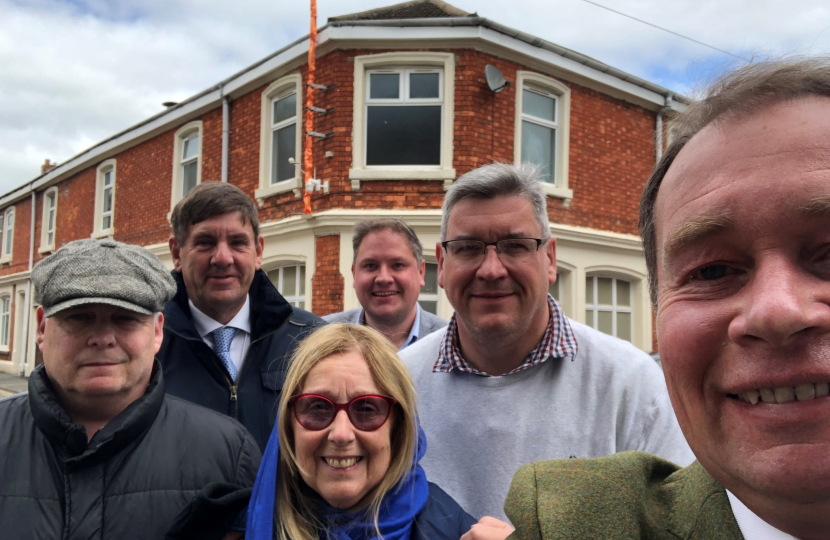 Philip Hollobone ash davies martyn Emberson Lesley Thurland scott Edwards paul marks Kettering conservatives outside gurdwara